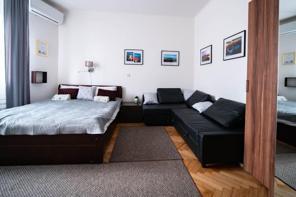 Bumblebee Apartment With Ac Budapest Extérieur photo