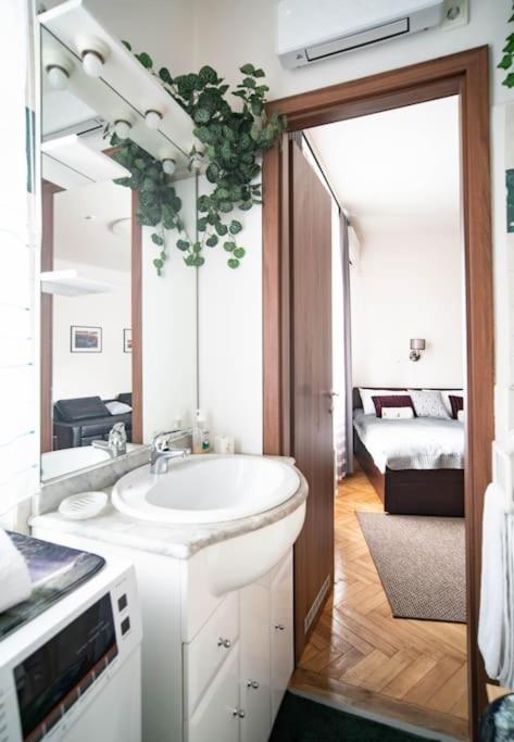 Bumblebee Apartment With Ac Budapest Extérieur photo
