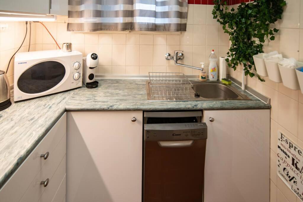 Bumblebee Apartment With Ac Budapest Extérieur photo