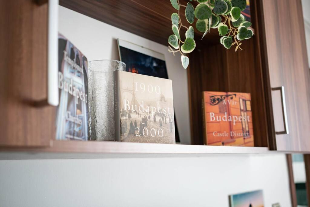 Bumblebee Apartment With Ac Budapest Extérieur photo